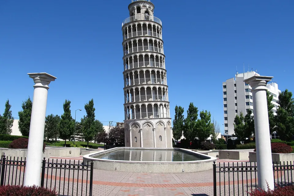 The Leaning Tower of Niles on Touhy Avenue