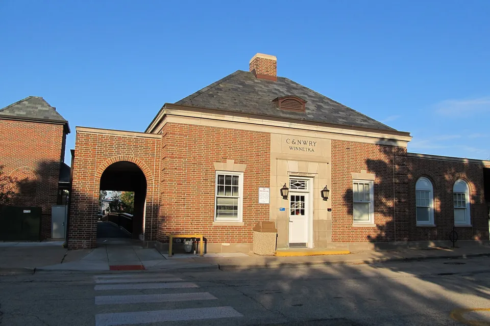 The brick Winnetka Metra station